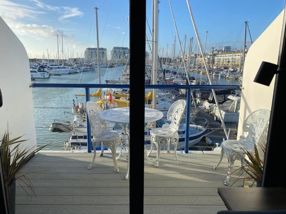 Seascape - Floating Home At Brighton Marina With Free Parking Eksteriør billede